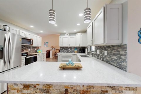 Villa ou maison à vendre à Palm Coast, Floride: 3 chambres, 190.64 m2 № 2287749 - photo 11