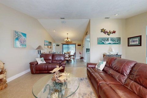 Villa ou maison à vendre à Palm Coast, Floride: 3 chambres, 190.64 m2 № 2287749 - photo 6