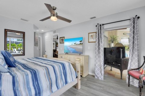 Casa en venta en Fort Myers, Florida, 3 dormitorios, 133.41 m2 № 1904008 - foto 21