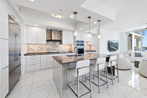 Condo in North Palm Beach, Florida, 2 bedrooms  № 2087781 - photo 5