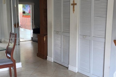 Купить таунхаус в Хомстед, Флорида 3 спальни, 138.24м2, № 2034944 - фото 6