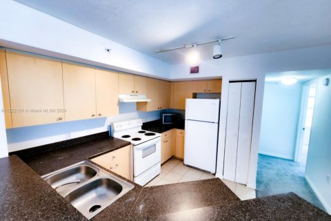 Condominio en venta en West Palm Beach, Florida, 3 dormitorios, 120.77 m2 № 2077075 - foto 15