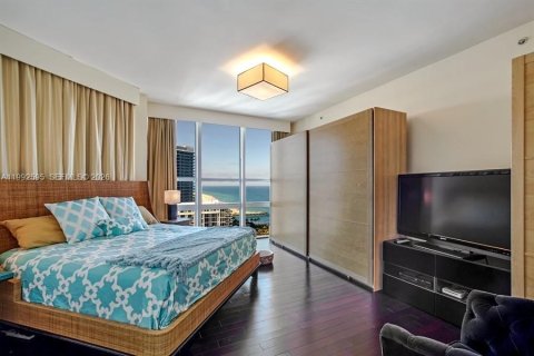 Condominio en alquiler en Bal Harbour, Florida, 3 dormitorios, 271.09 m2 № 2056661 - foto 13