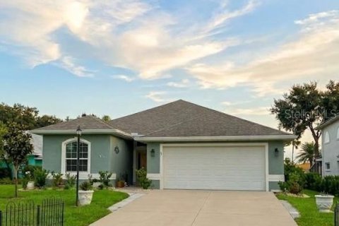 Дом в Палм-Кост, Флорида 8 комнат, 176.61м2 № 2412538