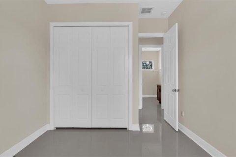 House in Plant City, Florida 3 bedrooms, 170.94 sq.m. № 1797910 - photo 17