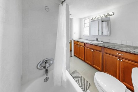 Copropriété à vendre à Dunedin, Floride: 2 chambres, 80.36 m2 № 1832105 - photo 18