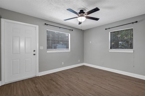 Villa ou maison à louer à Maitland, Floride: 3 chambres, 122.91 m2 № 2101834 - photo 17