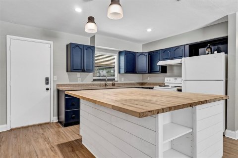 Villa ou maison à louer à Maitland, Floride: 3 chambres, 122.91 m2 № 2101834 - photo 5
