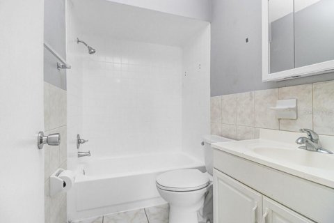 Copropriété à louer à Tampa, Floride: 4 chambres, 126.63 m2 № 2437373 - photo 23