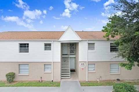 Copropriété à louer à Tampa, Floride: 4 chambres, 126.63 m2 № 2437373 - photo 2