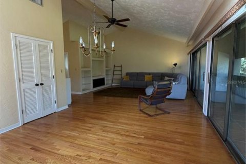 Casa en venta en Haines City, Florida, 2 dormitorios, 181.72 m2 № 2148860 - foto 19