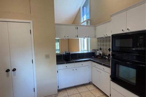 Casa en venta en Haines City, Florida, 2 dormitorios, 181.72 m2 № 2148860 - foto 11