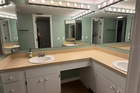 Casa en venta en Haines City, Florida, 2 dormitorios, 181.72 m2 № 2148860 - foto 30