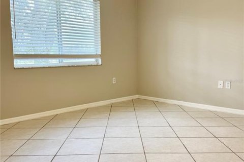 Villa ou maison à vendre à Tampa, Floride: 3 chambres, 137.5 m2 № 2399234 - photo 7
