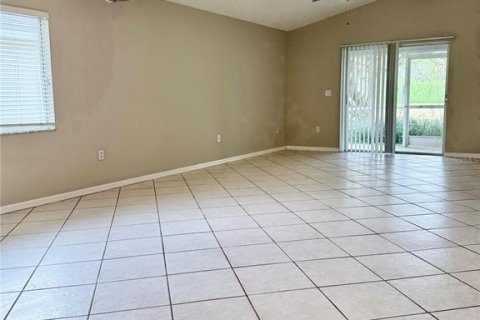 Villa ou maison à vendre à Tampa, Floride: 3 chambres, 137.5 m2 № 2399234 - photo 17