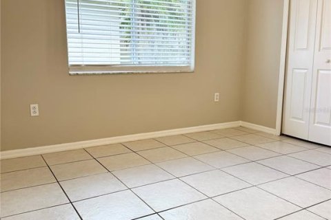 Villa ou maison à vendre à Tampa, Floride: 3 chambres, 137.5 m2 № 2399234 - photo 15