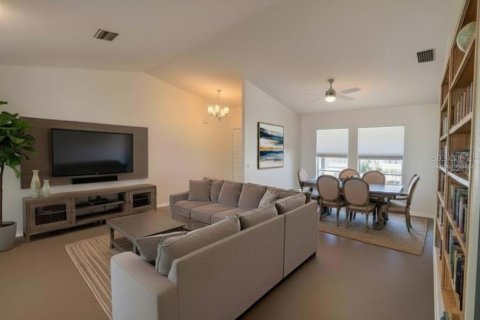 Casa en venta en Port Charlotte, Florida, 3 dormitorios, 148.92 m2 № 2116212 - foto 17