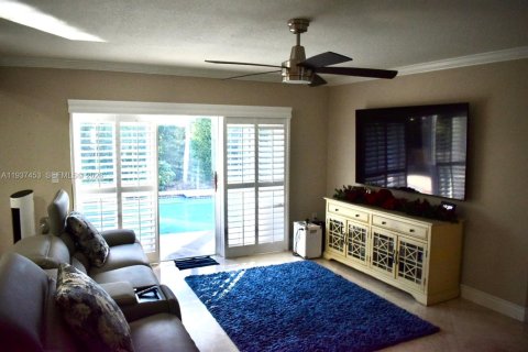Villa ou maison à louer à Sunrise, Floride: 4 chambres, 212.19 m2 № 2053474 - photo 11