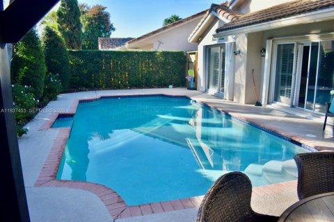 Villa ou maison à louer à Sunrise, Floride: 4 chambres, 212.19 m2 № 2053474 - photo 26