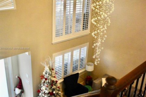 Villa ou maison à louer à Sunrise, Floride: 4 chambres, 212.19 m2 № 2053474 - photo 29