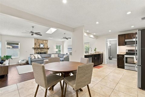 Villa ou maison à vendre à Palm Harbor, Floride: 3 chambres, 195.75 m2 № 2416976 - photo 7