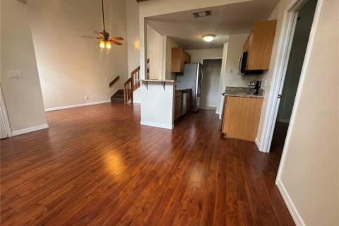 Condominio en alquiler en Lake Mary, Florida, 2 dormitorios, 98.01 m2 № 1872972 - foto 5