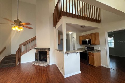 Condominio en alquiler en Lake Mary, Florida, 2 dormitorios, 98.01 m2 № 1872972 - foto 4