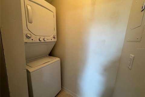 Condominio en alquiler en Lake Mary, Florida, 2 dormitorios, 98.01 m2 № 1872972 - foto 11