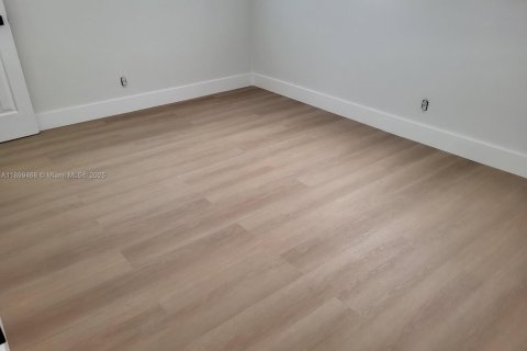 Villa ou maison à vendre à Deerfield Beach, Floride: 3 chambres, 138.42 m2 № 1955776 - photo 6