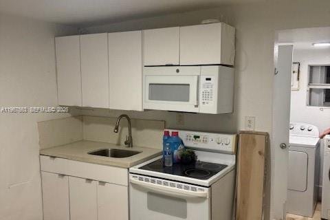 Propiedad comercial en venta en Miami, Florida, 98.1 m2 № 2029688 - foto 20