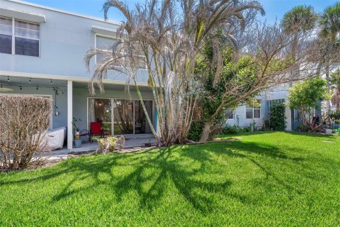 Condominio en venta en Satellite Beach, Florida, 1 dormitorio, 57.04 m2 № 2167318 - foto 15