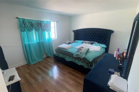 Купить кондоминиум в Норт-Майами, Флорида 1 спальня, 75.53м2, № 2045866 - фото 11