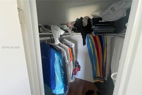 Купить кондоминиум в Норт-Майами, Флорида 1 спальня, 75.53м2, № 2045866 - фото 12