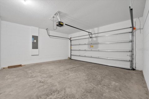 Casa en alquiler en Winter Haven, Florida, 3 dormitorios, 116.59 m2 № 1609019 - foto 23