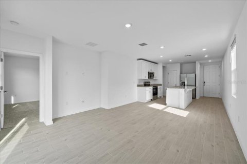 Casa en alquiler en Winter Haven, Florida, 3 dormitorios, 116.59 m2 № 1609019 - foto 10