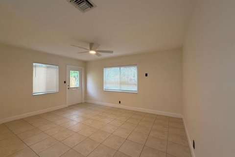 Propiedad comercial en venta en Fort Lauderdale, Florida, 217.58 m2 № 2083436 - foto 12