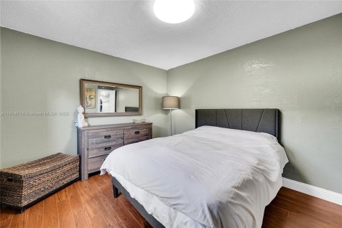 Villa ou maison à vendre à Tamarac, Floride: 3 chambres, 113.53 m2 № 2034587 - photo 25