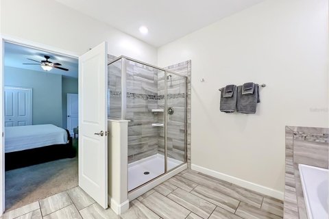 Casa en venta en Davenport, Florida, 8 dormitorios, 363.15 m2 № 2234596 - foto 23
