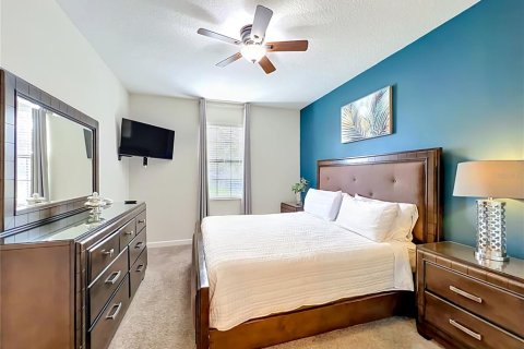 Casa en venta en Davenport, Florida, 8 dormitorios, 363.15 m2 № 2234596 - foto 8