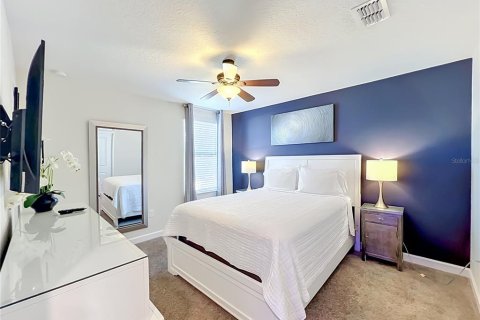 Casa en venta en Davenport, Florida, 8 dormitorios, 363.15 m2 № 2234596 - foto 30