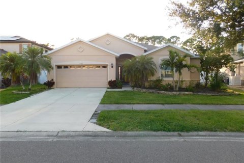 House in North Port, Florida 4 bedrooms, 206.15 sq.m. № 2299774