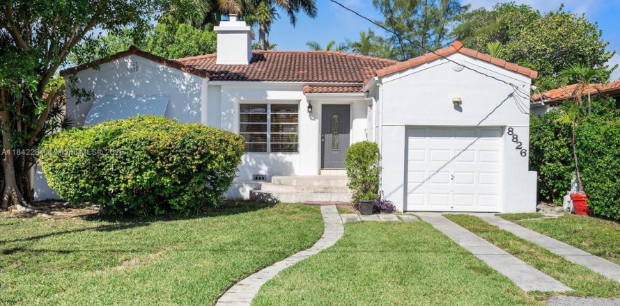 Casa en Surfside, Florida 3 dormitorios, 136.1 m2 № 1957549