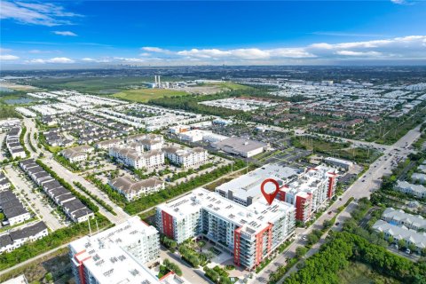 Купить кондоминиум в Дорал, Флорида 3 спальни, 124.4м2, № 1807743 - фото 27