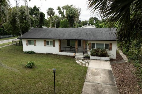 Casa en venta en DeLand, Florida, 4 dormitorios, 174.93 m2 № 2389156 - foto 6