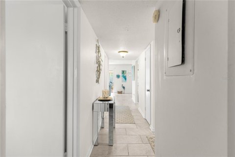 Condominio en venta en Ocala, Florida, 2 dormitorios, 114.73 m2 № 2201663 - foto 3
