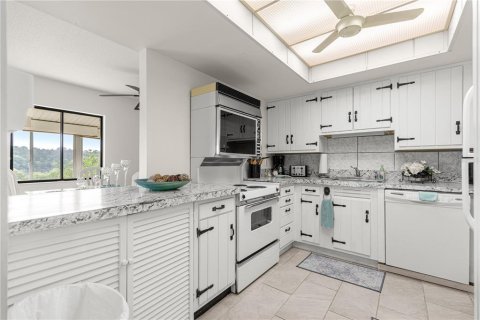 Condominio en venta en Ocala, Florida, 2 dormitorios, 114.73 m2 № 2201663 - foto 14
