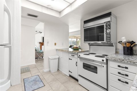 Condominio en venta en Ocala, Florida, 2 dormitorios, 114.73 m2 № 2201663 - foto 12