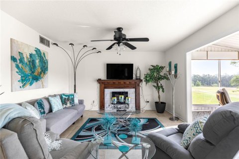 Condominio en venta en Ocala, Florida, 2 dormitorios, 114.73 m2 № 2201663 - foto 4