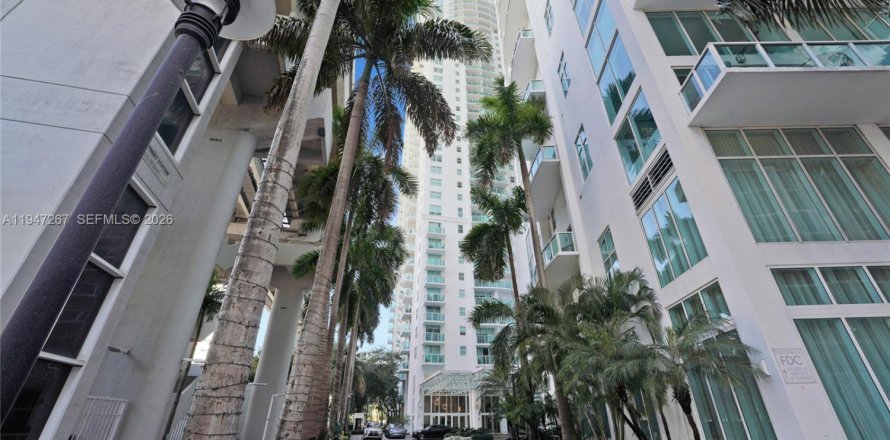 Condo à Miami, Floride, 1 chambre  № 2004028