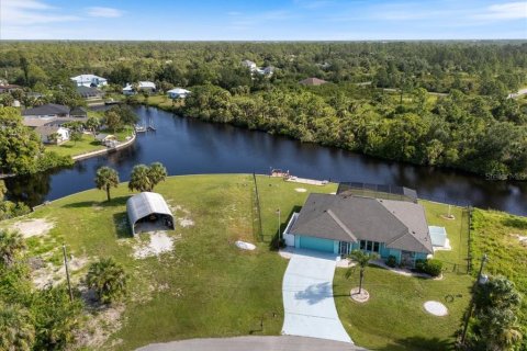 Villa ou maison à vendre à Port Charlotte, Floride: 3 chambres, 171.03 m2 № 1841630 - photo 1